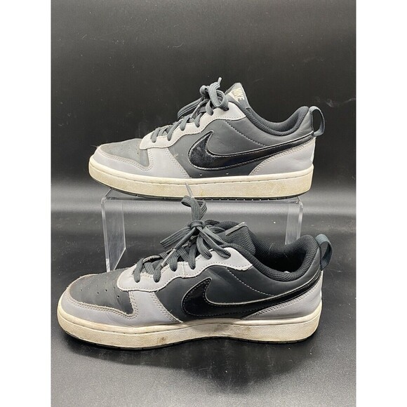 Nike Unisex Kids Court Brough 2 Low Gray Black Size 7Y Shoes EUC Casual Street - Picture 2 of 7